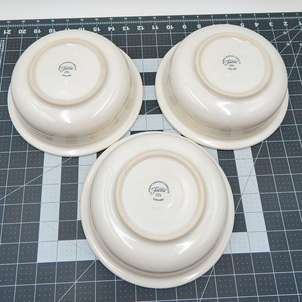 Fiesta White Nappy 8-1/2 Inch Bowl Vegetable Serving Fiestaware HLC USA - Picture 13 of 13